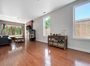 3204 S Wells St, Chicago, IL 60616