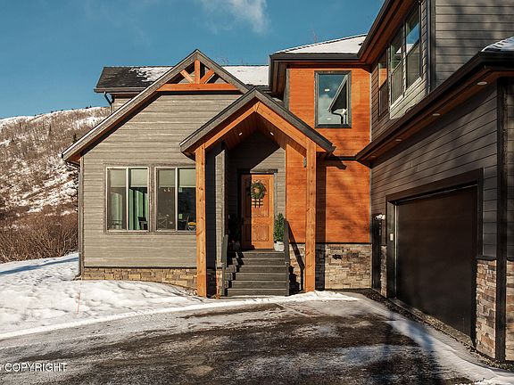 2nd image of 14345 Canyon Rd