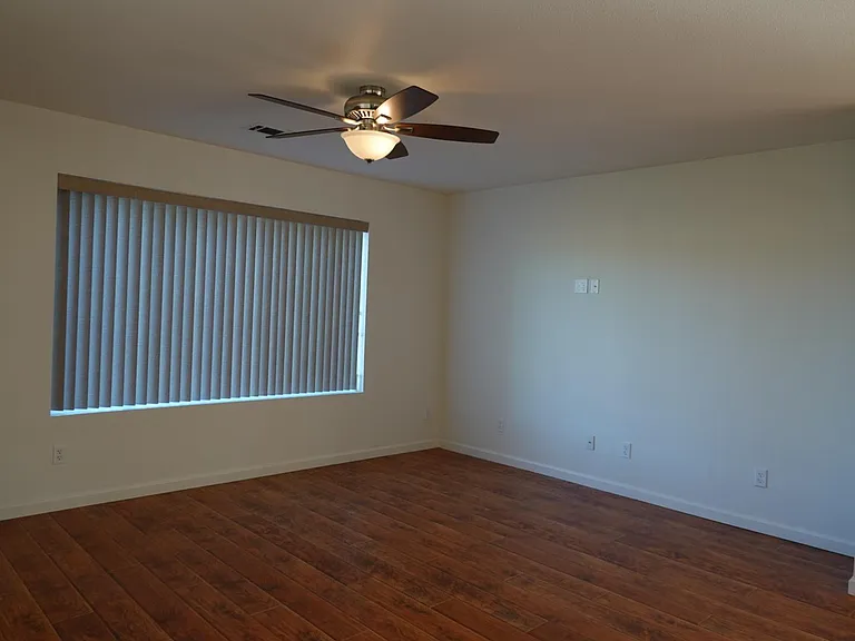2505 Murray St — Photo 14
