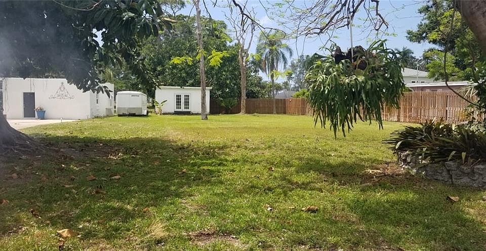 1st image of 1108 Mallorca Dr