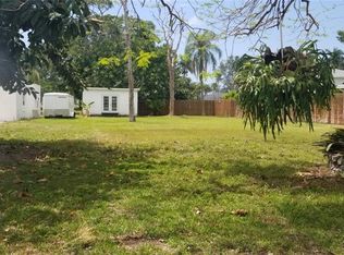 1108 Mallorca Dr, Bradenton, FL 34209