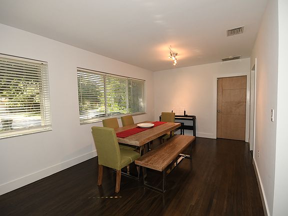 5th image of 6521 SW 61st Ter