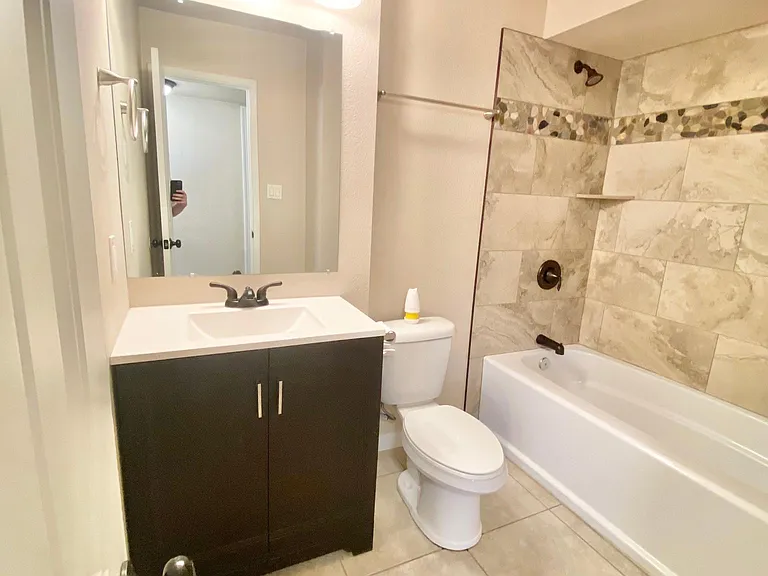 1784 S Meadowbrook Ave — Photo 14