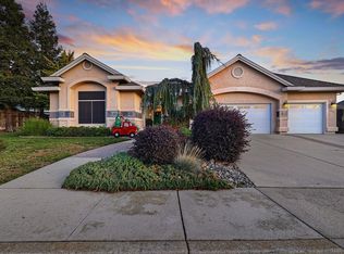 1865 Harvard Way, Redding, CA 96003