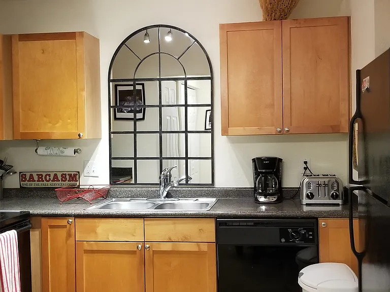 213 Seahorse Dr SE #D — Photo 11
