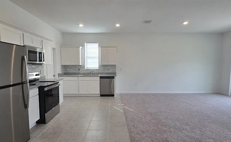 474 Hennepin Loop — Photo 30