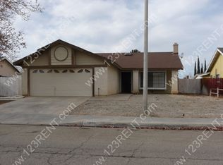 37919 Janus Dr, Palmdale, CA 93550