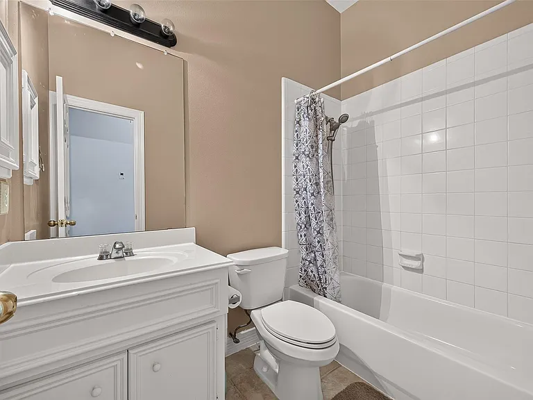 1715 Lake Quitman Dr — Photo 41