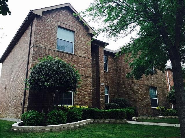 1st image of 11290 La Grange Dr