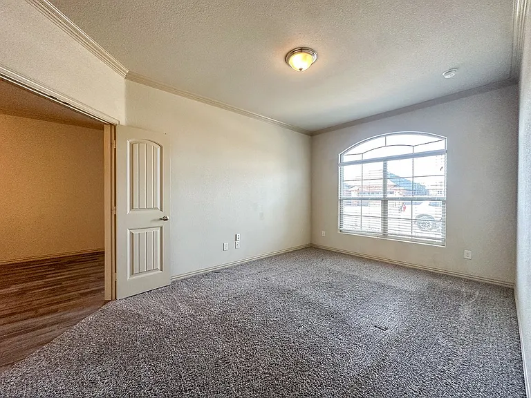 7206 Raphael St — Photo 8