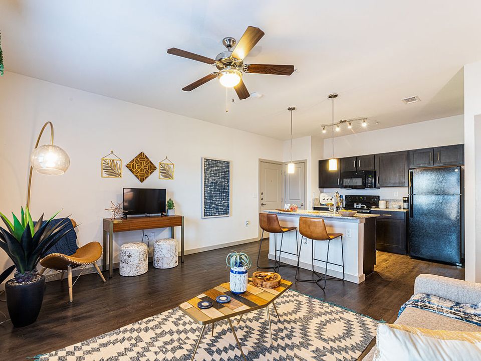 Loretto at Creekside 7319 N Loop 1604 E San Antonio TX Zillow