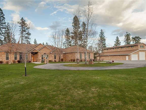 3rd image of 3548 Hale Ln