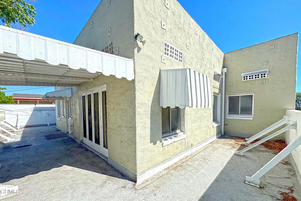 3 bed, 1.5 bath, 2000 sqft, $4,500 — Photo 3