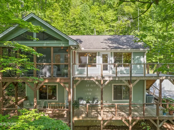 140 Tanglewood Dr, Sharps Chapel, TN 37866