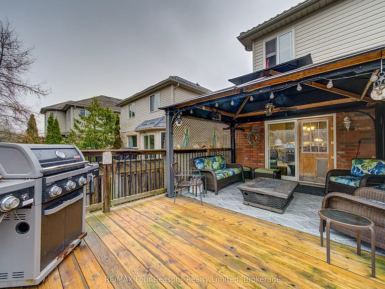 9 Brooke Ave — Photo 48