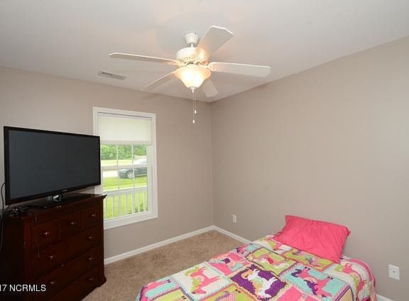 5th image of 147 Christy Dr