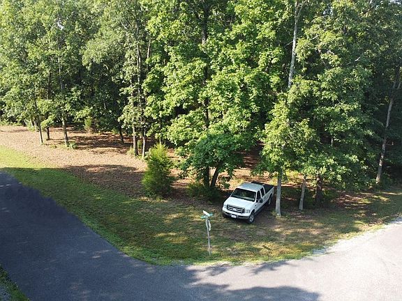 3rd image of LOT 31 Old Hillcrest Dr
