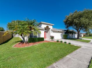 1807 Watermill Dr, Brandon, FL 33511