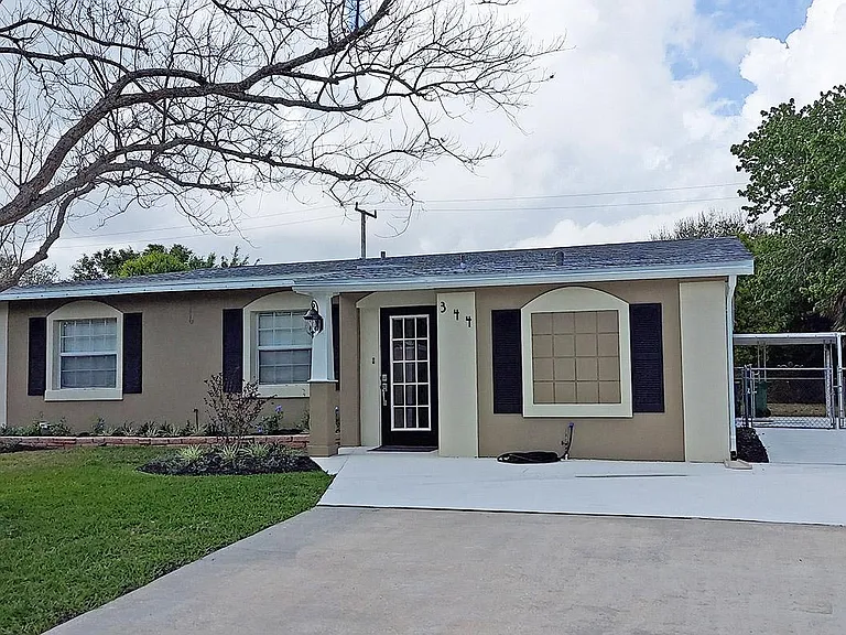 344 Vesta Cir — Photo 3
