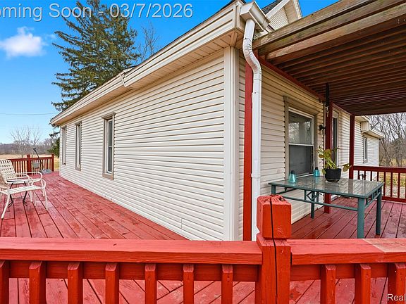 2nd image of 8732 Kinch Rd