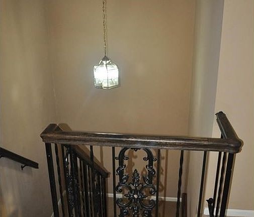 5th image of 7803 Capitol Hill Ln