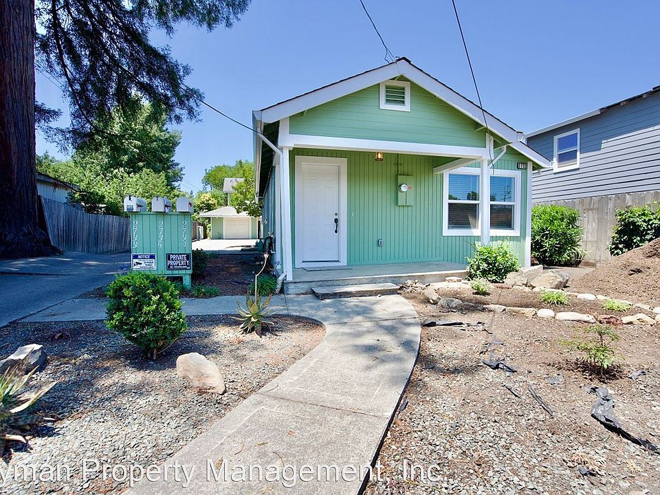 1st image of 2731 Marin St