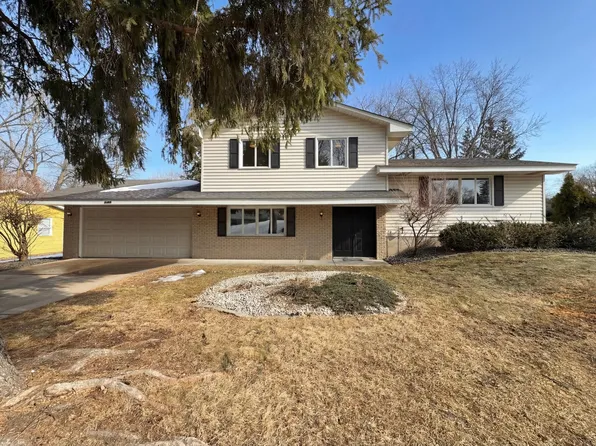 3480 Milton St N, Shoreview, MN 55126