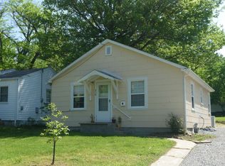 210 Alexander Ave, Columbia, MO 65203