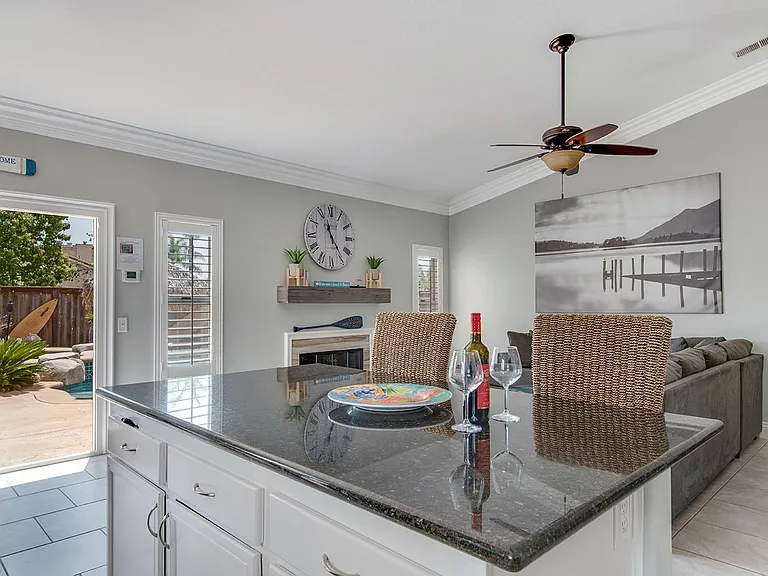 330 Del Flora St — Photo 15