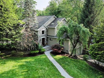 24 Old Chimney Rd, Saddle River, NJ, 07458