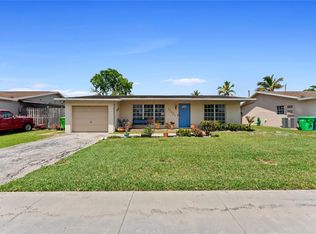 11421 NW 37th Pl, Sunrise, FL 33323