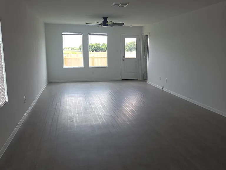 604 Rancho Del Cielo Loop — Photo 20
