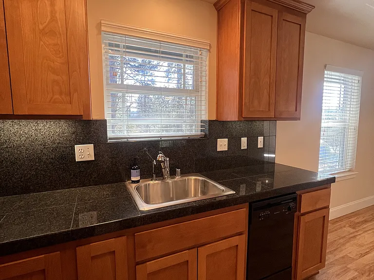 612 Chief Kelly Dr — Photo 11