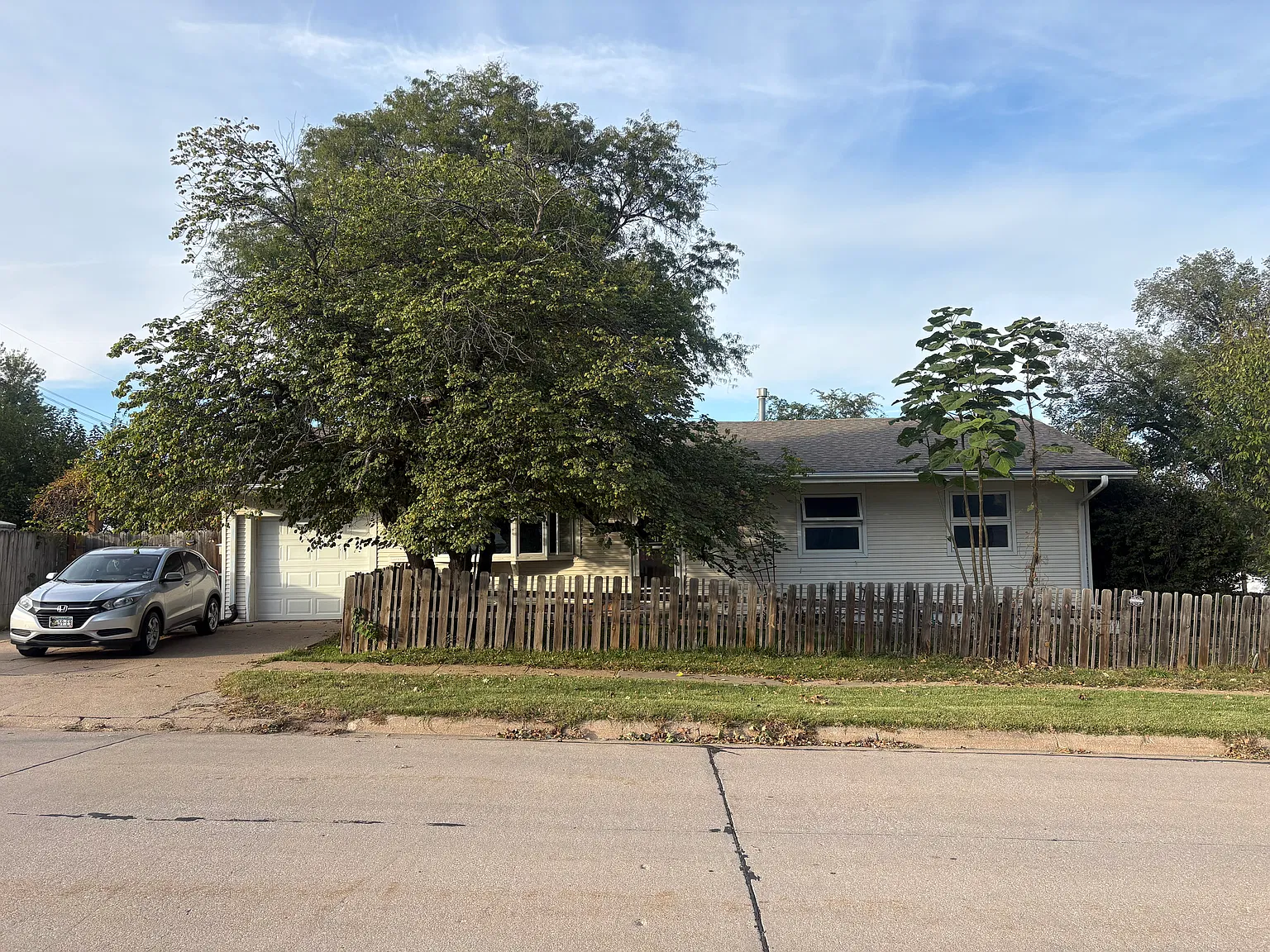 3 bed, 1208 sqft, $1,800 — Photo 1