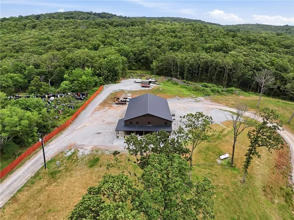 20266 Mount Olive Rd, Elkins, AR 72727