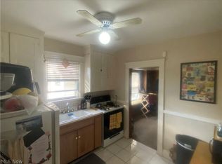 1601 Cordova Ave #1, Lakewood, OH