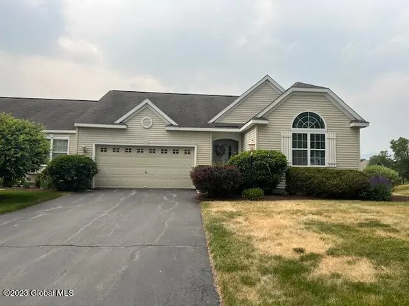 65 Waverly Place, Queensbury, NY 12804