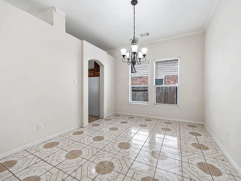 7814 Rocky Peak Ln — Photo 9