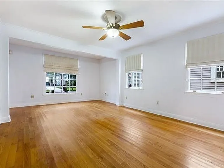 2330 Palmer Ave — Photo 3