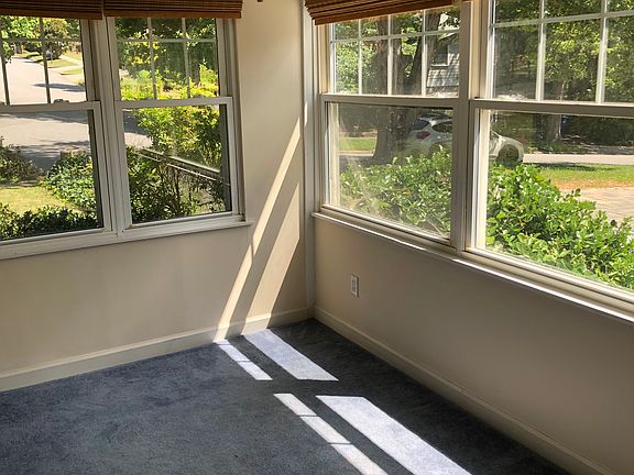 Office space/ sunroom