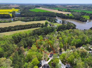 71 Creekside Ln, Cape Charles, VA 23310