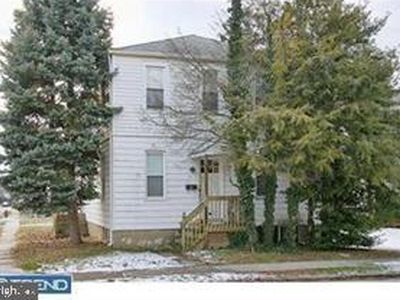 41 Chestnut St, Woodbury, NJ, 08096