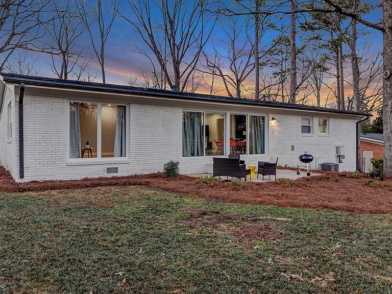 3313 Campbell Rd SE — Photo 27