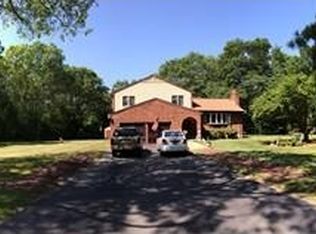 55 Bergeron Rd, Dartmouth, MA 02747