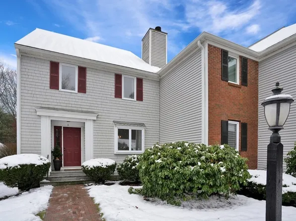 225 Lincoln St APT G1, Duxbury, MA 02332