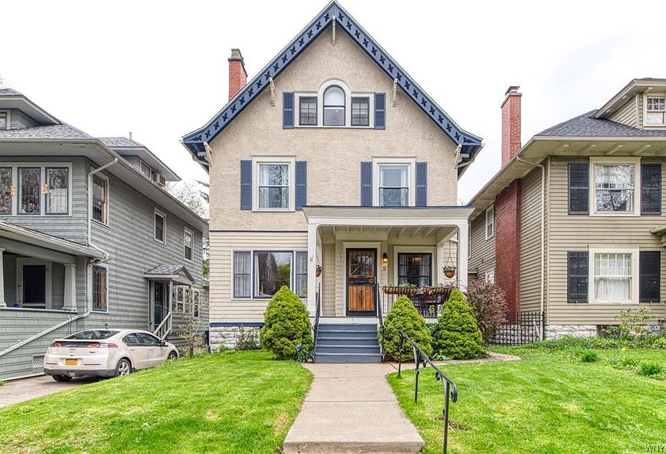 1st image of 9 Clarendon Pl