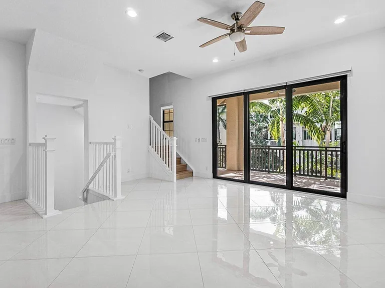 7115 Edison Pl — Photo 24