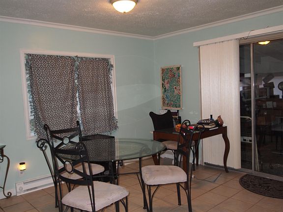 3rd image of 312 Summit St #1