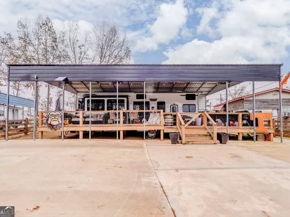 3700 N Quail Run Dr, Cedar Bluff, AL 35959