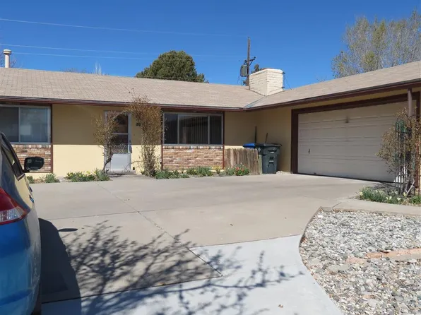 124 Bandelier Ave, Los Alamos, NM 87547